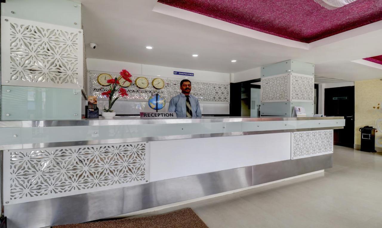 Hotel Luciya Kochi Exterior foto