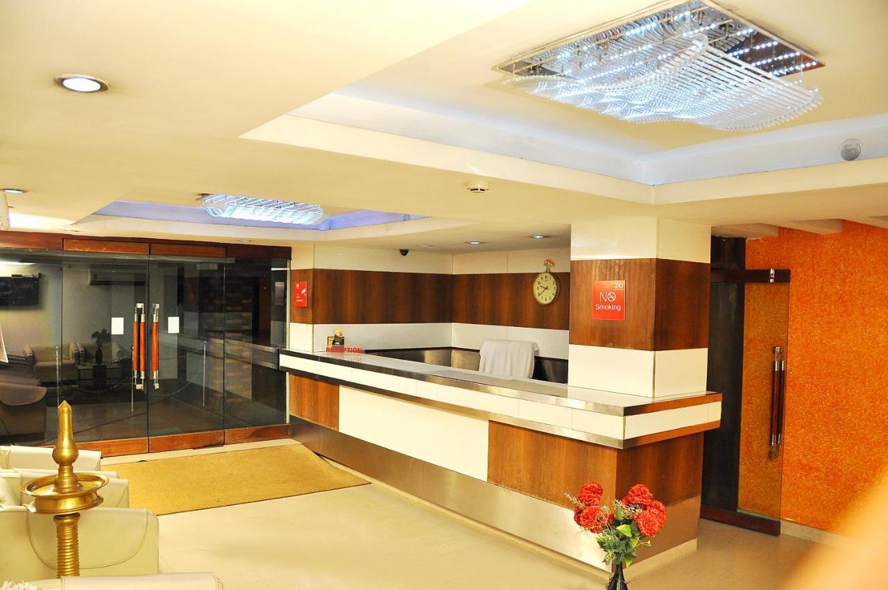 Hotel Luciya Kochi Exterior foto
